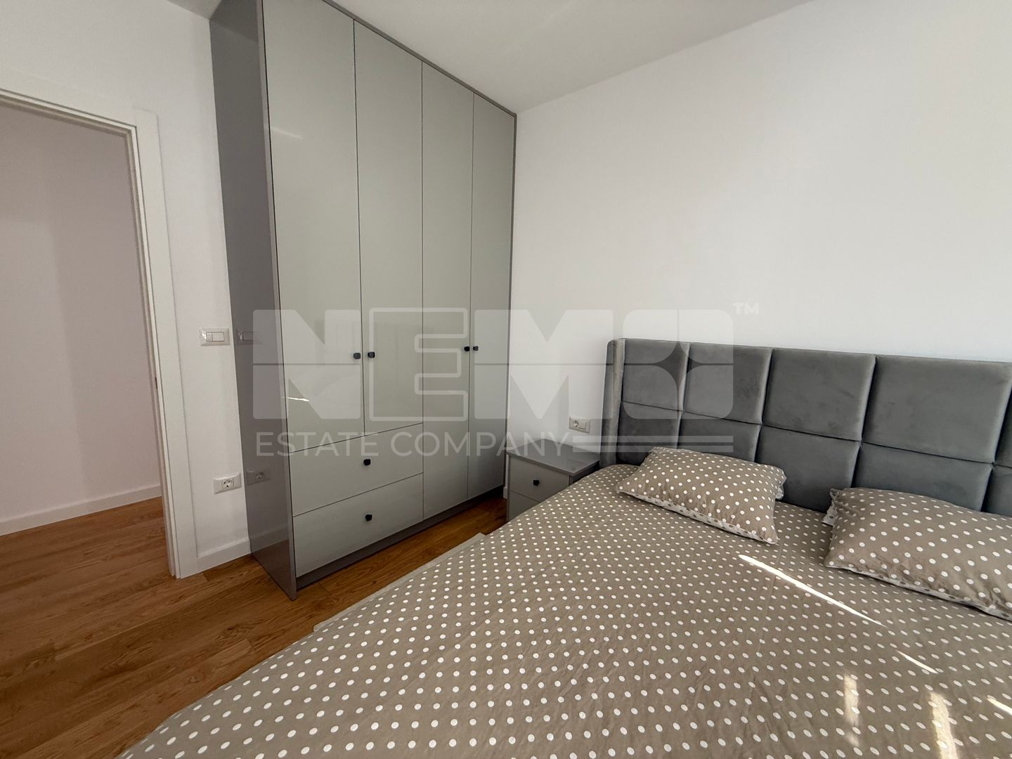 Apartament 3 camere | Zona Putnei | Etaj 2 - Poză 4