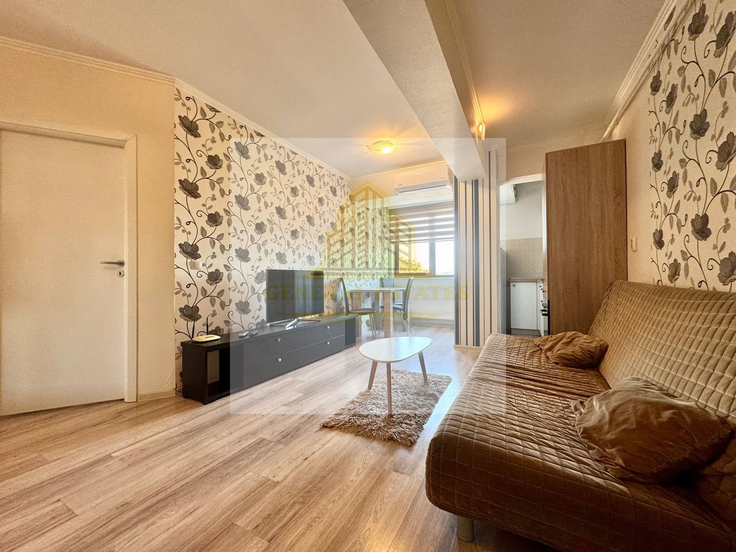 Vânzare apartament cu 2 camere - 47 m.p - Gata de intrare - Tătărași - Poză 4