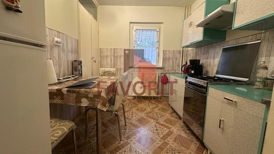 3 camere | etaj 2 | mobilat si utilat | 2 bai | zona excelenta | - Poză 4