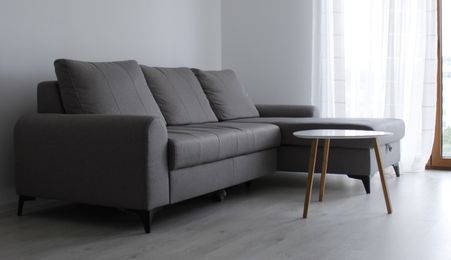 Apartament cu 2 camere - Zona Calea Moldovei
