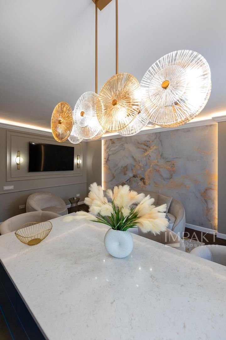 Apartamentcu 2 camere finisat lux in zona centrala - Poză 4