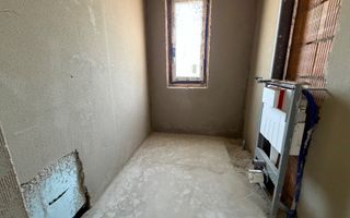 2 camere langa ESO | Decomandat | Bucatarie separata | Etaj intermediar - Poză 5