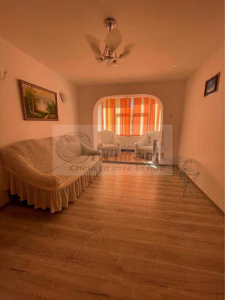 Apartament 3 camere decomandat – Podu Roș- 490 Euro - Poză 2