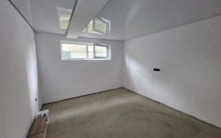 De vanzare apartament 3 camere, la vila, 130mp teren, Lac Chereteu - Poză 5