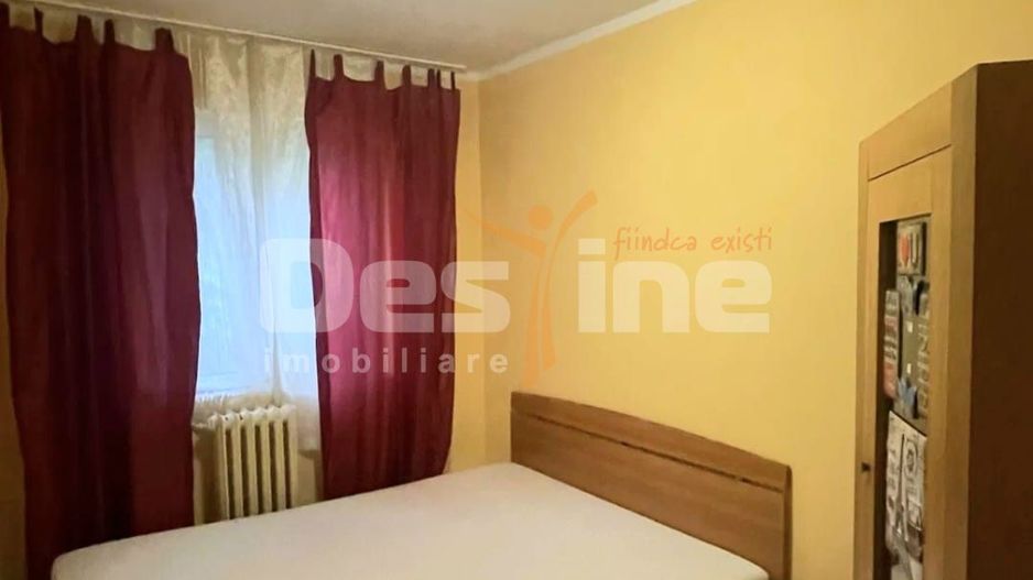 De vânzare apartament cu 3 camere- zona Tomis Nord - Poză 1