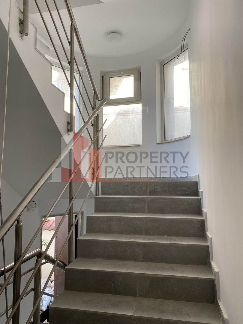 Casa, vila apartamentata - Poză 7