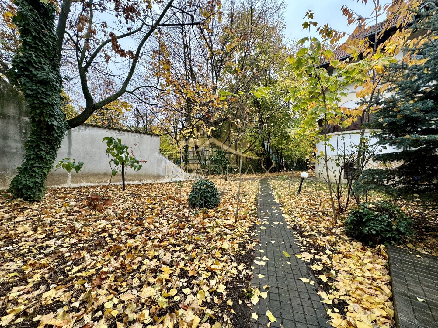 Vila Impresionanta *503mp* TEREN *577mp* // Zona Casin - Poză 15