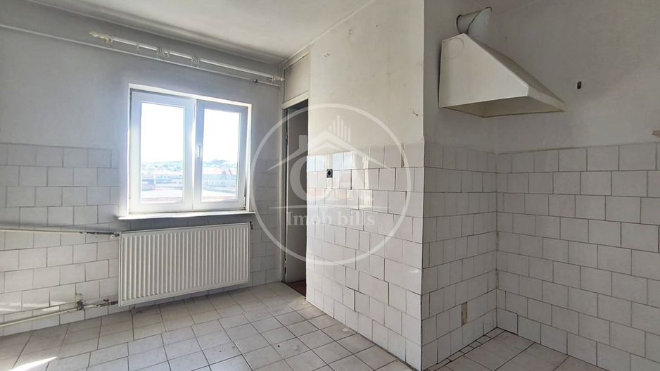 Apartament cu 2 camere de vanzare in Rogerius Oradea - Poză 10
