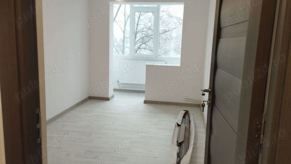 3 camere, decomandat, etaj 2, renovat, Micro 39 - Poză 4