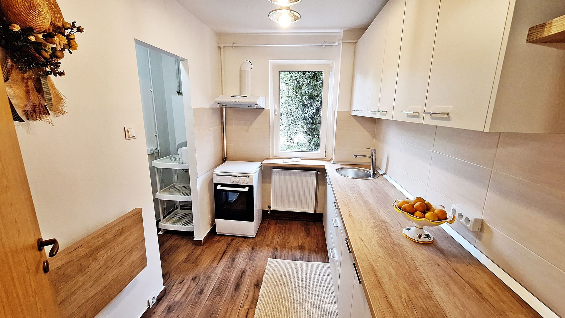 Apartament 3 camere in Astra, mobilat cochet, 550 euro/luna - Poză 10