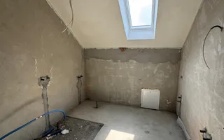 Casă Tip Duplex INDEPENDENTĂ ENERGETIC - Cartier NOU - Poză 18