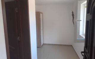Casa Individuală 7 Camere, 2 Băi,  250 mp Utili - Poză 3