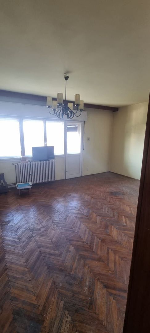 Apartament 3 camere + garsoniera de RENOVAT - Poză 8