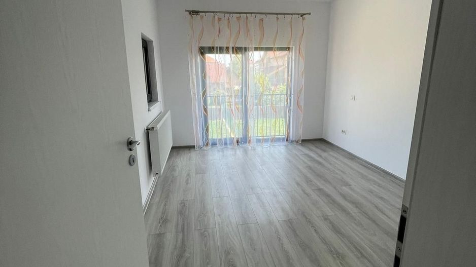 1/2 Duplex | Calea Urseni-Ciarda | Asfalt | 4 dormitoare | 3 bai - Poză 18