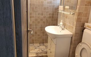 🔥 APARTAMENT 3 CAMERE DE ÎNCHIRIAT – DÂMBU PIETROS – 369€/LUNĂ 🔥 - Poză 4