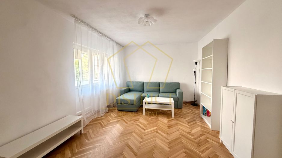 Apartament decomandat cu 2 camere | Aradului | Prima închiriere - Poză 2