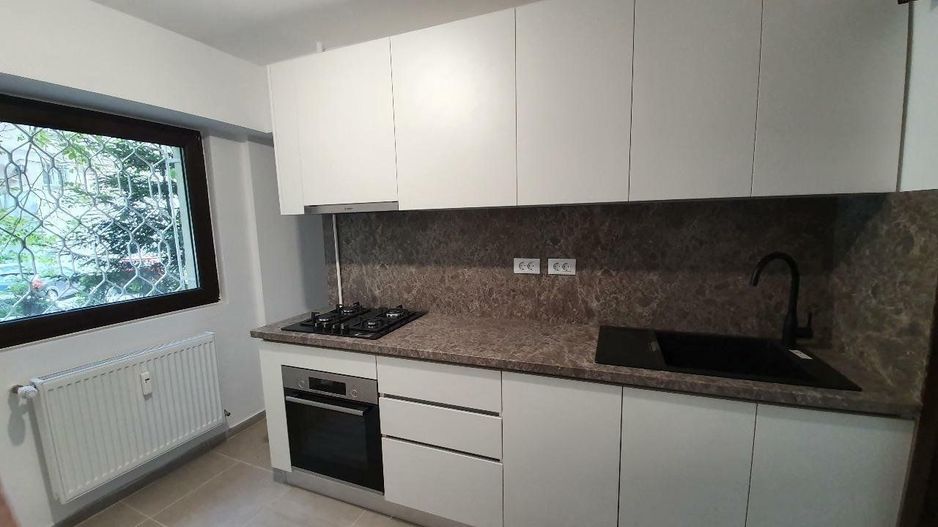 APARTAMENT RECENT RENOVAT NEMOBILAT ZONA BARBU VACARESCU - Poză 4