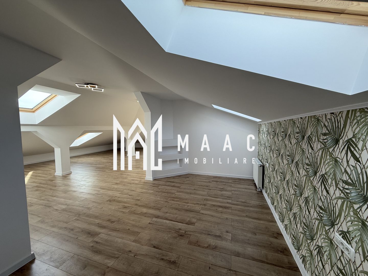 Apartament 3 camere | 150 MP | Balcon | La cheie | 2 Parcari - Poză 8