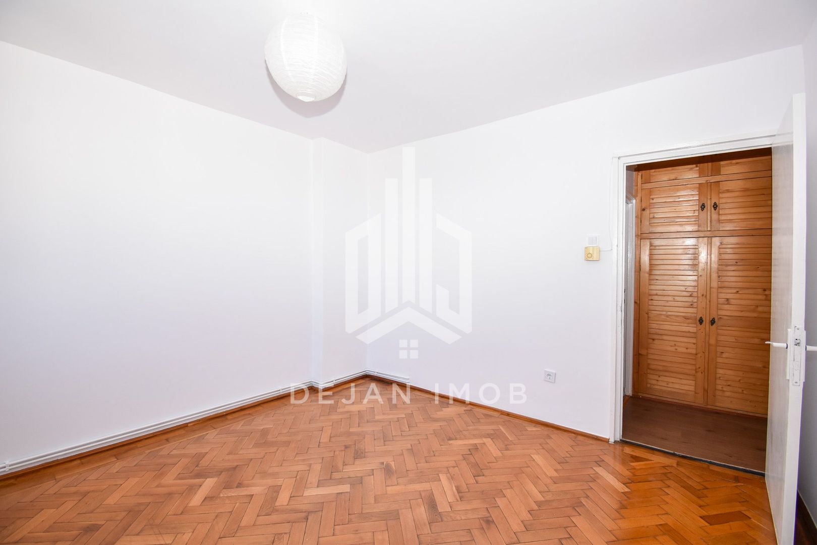 Apartament cu 3 camere | 67 mp | Zona Simeria - Poză 14