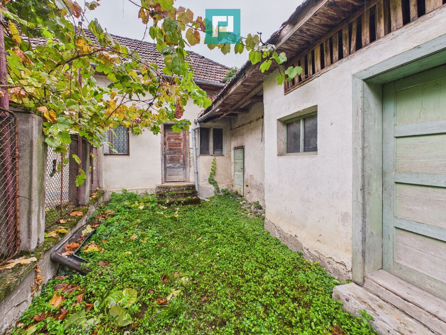 Casă cu 4 camere, în localitatea Gurahonț, Arad - Poză 19