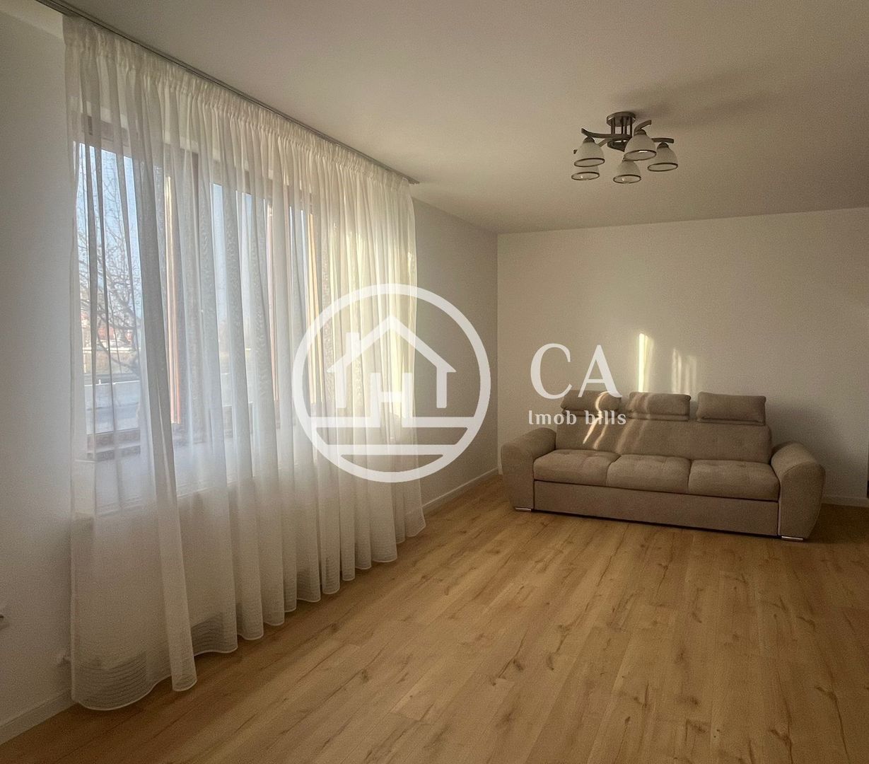 Casa de închiriat cu 4 camere in zona Iosia Nord, Oradea - Poză 5