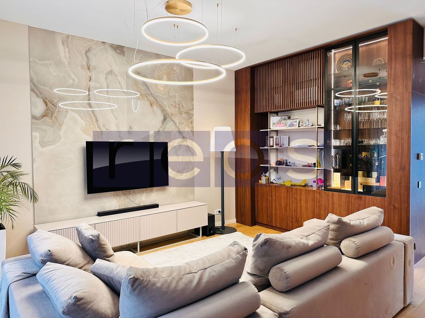 CASA DE VANZARE| CORBEANCA 4 CAMERE - Poză 2