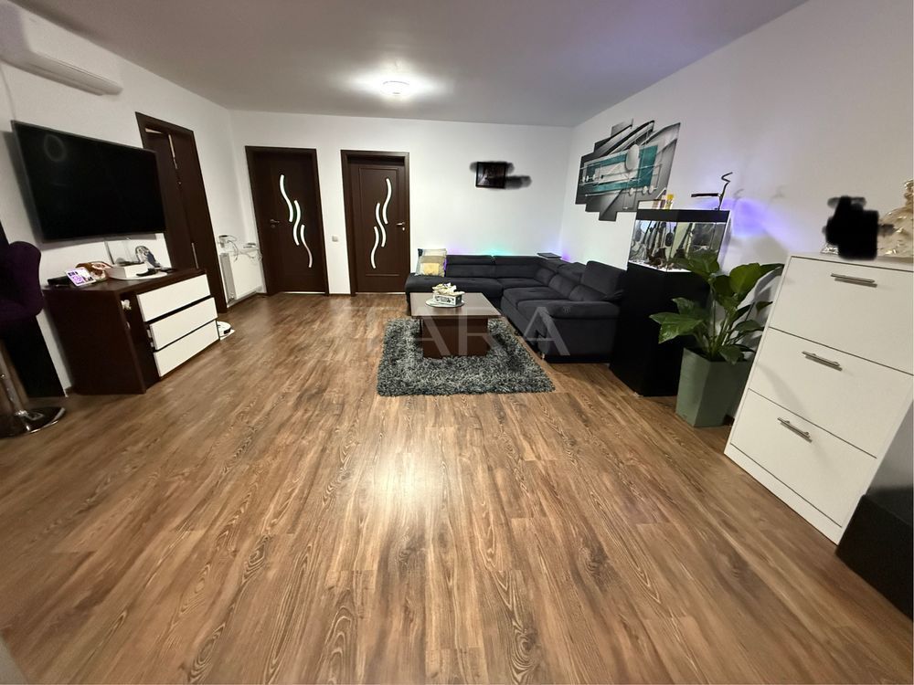 De vânzare: apartament cu 3 camere, ideal pentru locuit sau investiție - Poză 1