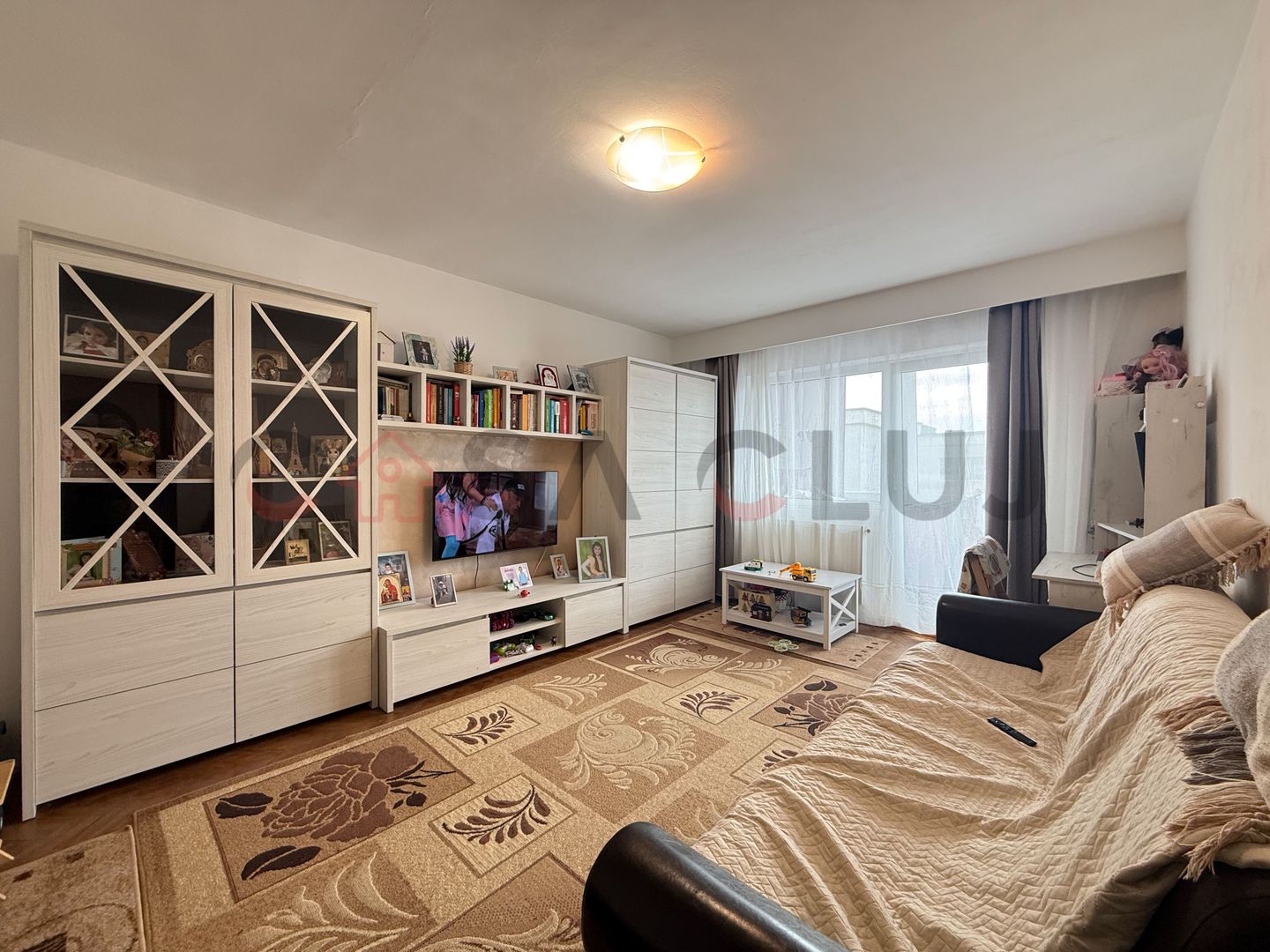 Apartament 2 camere si 2 balcoane, Intre Lacuri, 0% Comision - Poză 1