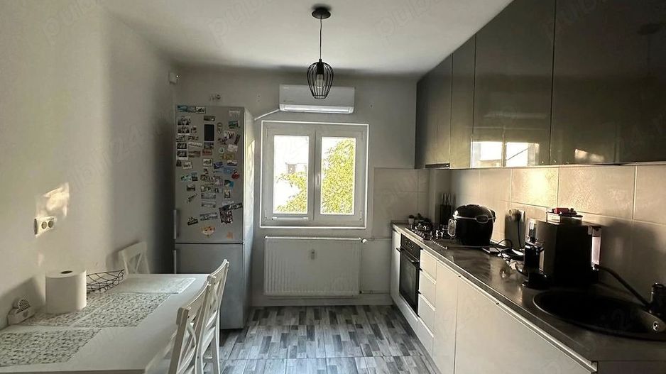 Apartament 3 camere decomandat   69,28 mp   Sebastian   Rahova   complet renovat   mobilat și utilat - Poză 2