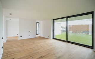 Vila 6 camere in Amber Forest - Poză 25