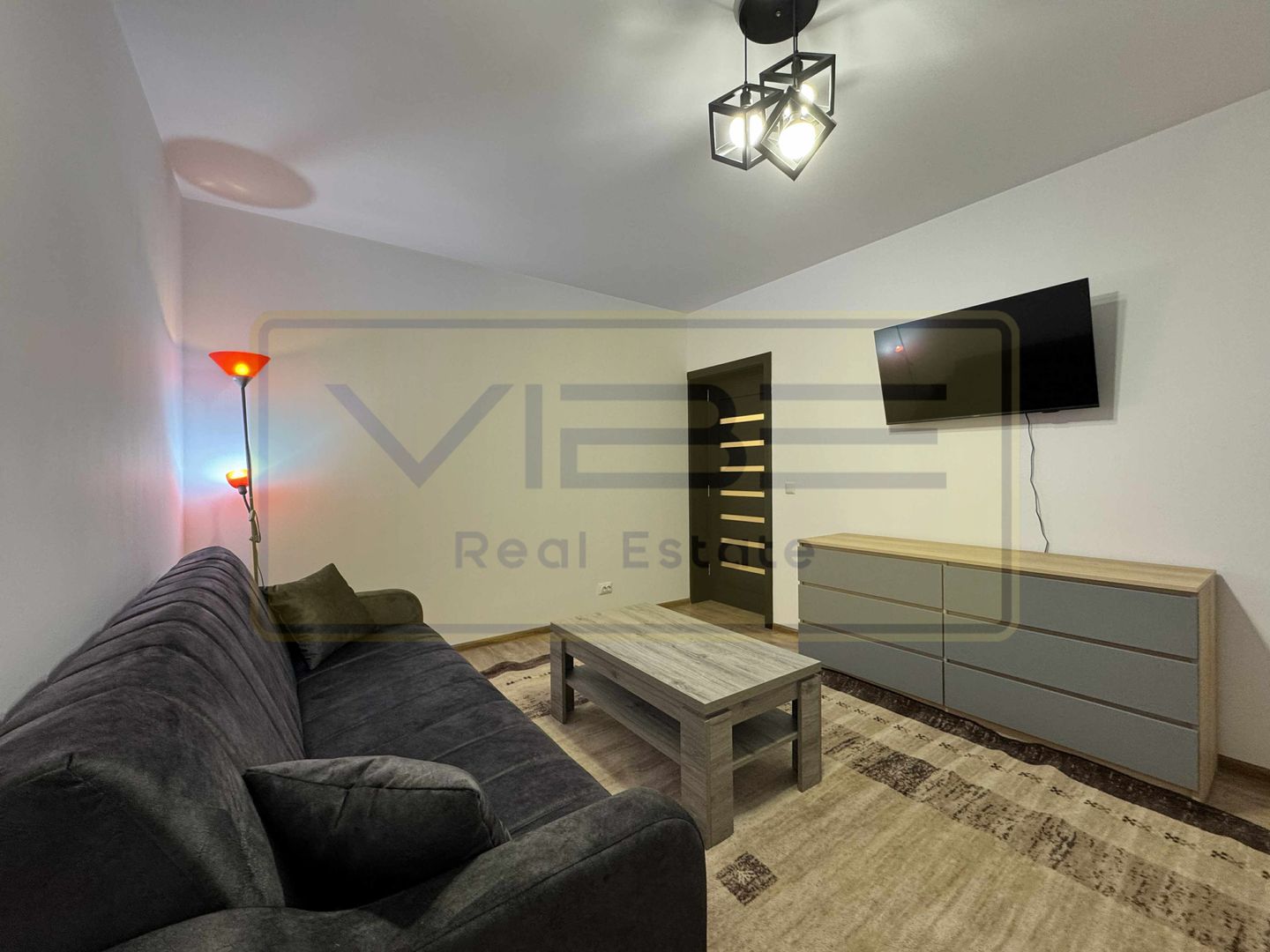 Apartament 2 camere Cris Estate - Family Market Bucium - Poză 1