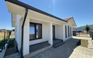 Casa individuala de vanzare in Orizont - Poză 1