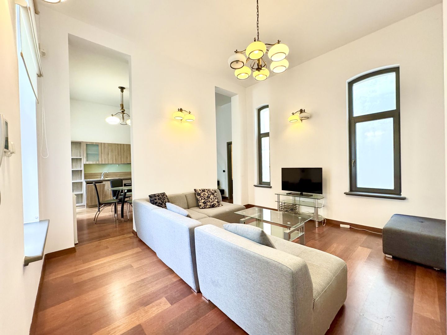 Apartament 3 camere, elegant si spațios, in Piața Unirii - Poză 4