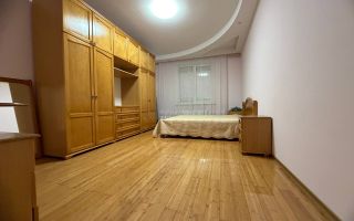 Chirie, apartament, 3 camere, Strada Nicolae Costin, Buiucani - Poză 3