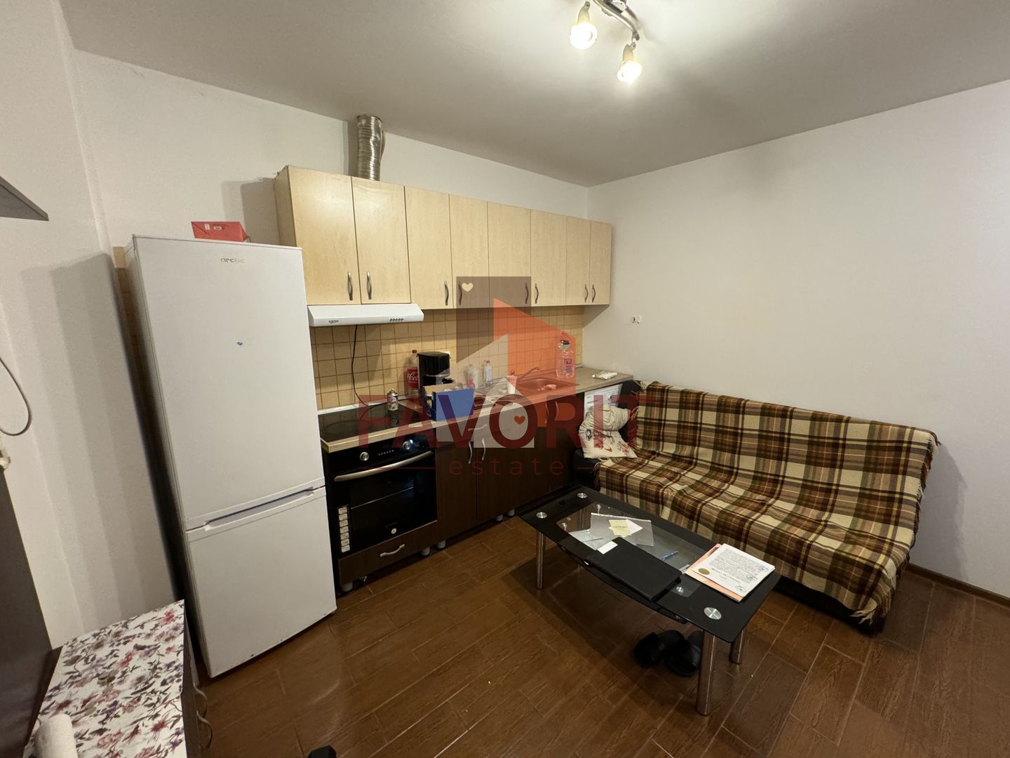 Bloc nou | Disponibil imediat | Boxa in CF | Pozitie excelenta | - Poză 6