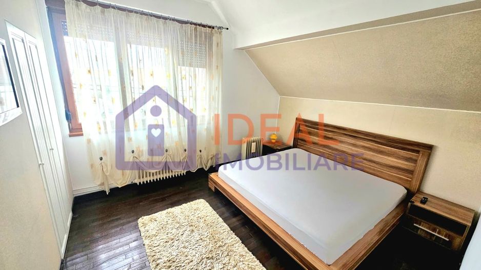 Casa Individuala cu 4 camere si garaj, zona Strand - Poză 6