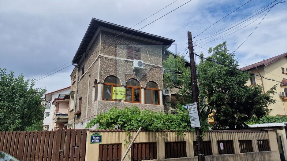 Vanzare apartament 3 camere (E1+M) in Vila (S+P+E1+M) - Teiul Doamnei - Poză 4