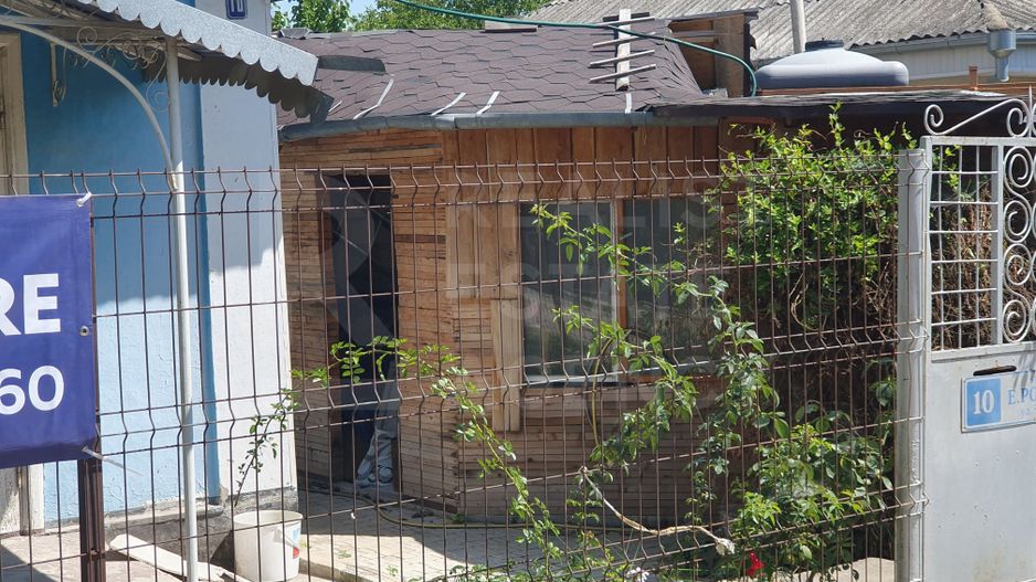 Vânzare casă într-o zonă liniștită și ecologică - Poză 8