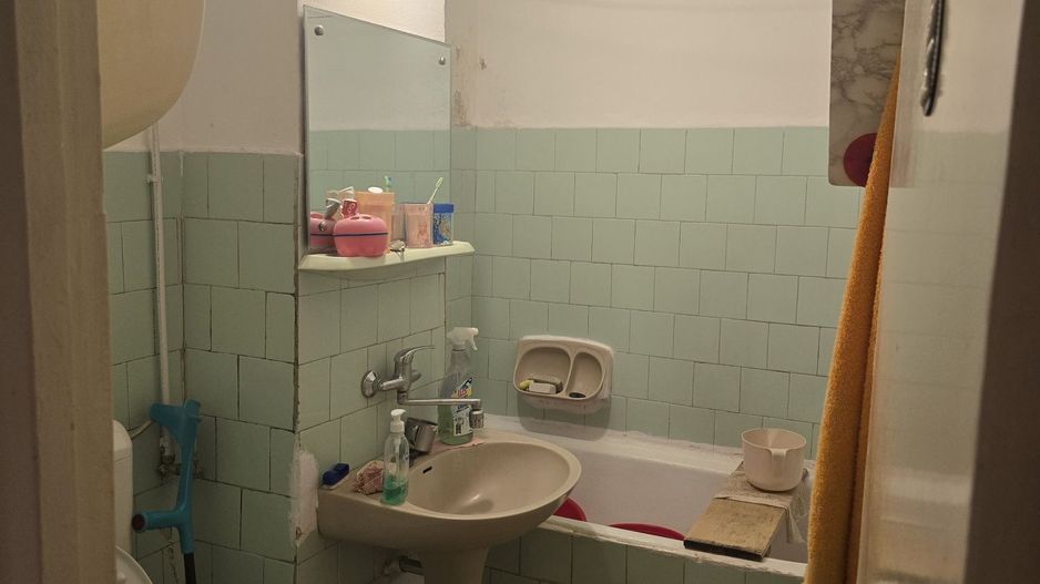 BRASADAS vinde ap 3 cam Micro 16 Etaj 2 din 4. - Poză 5