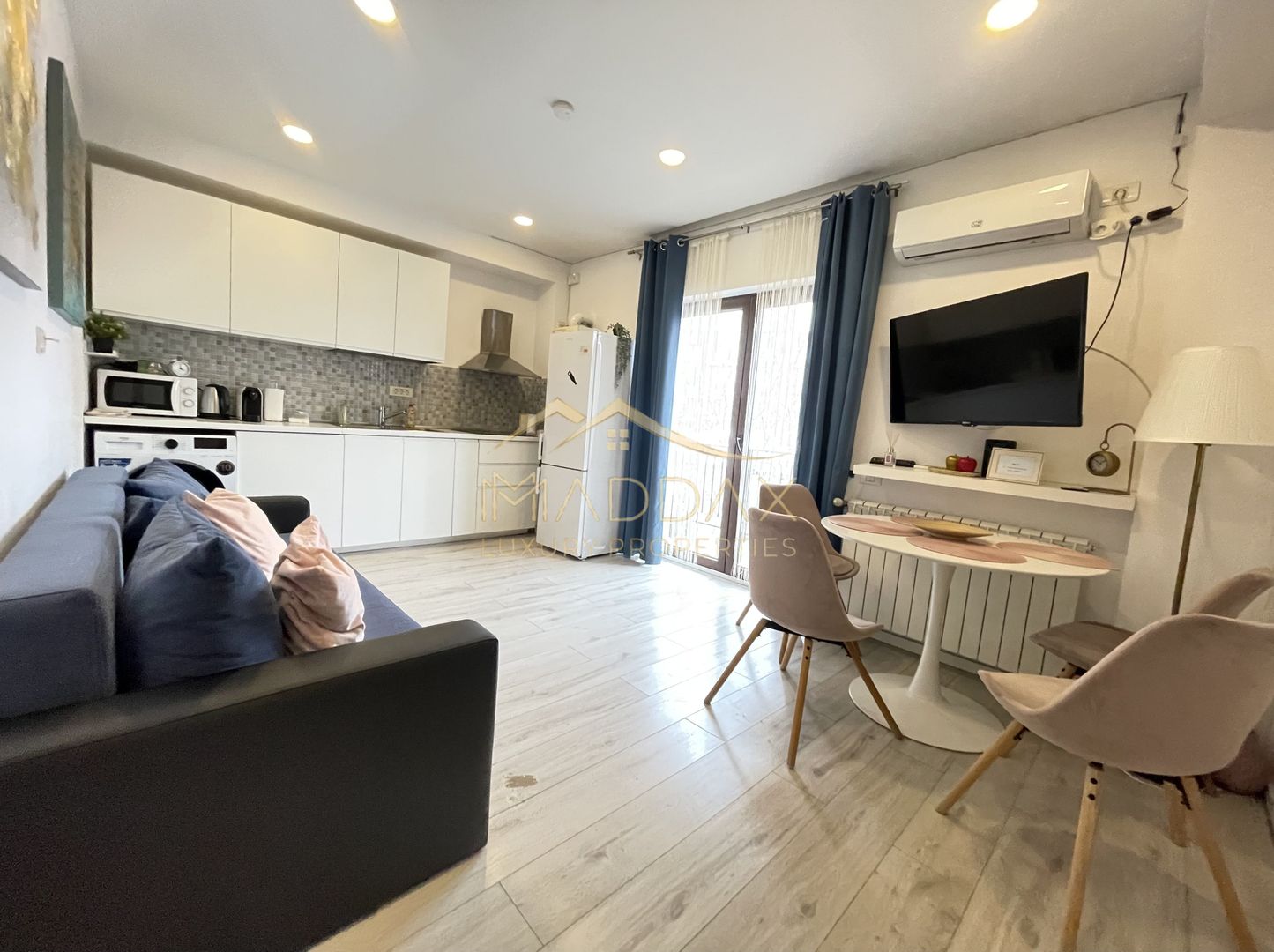 Apartament 2 camere**mobilat si utilat**Bloc boutique NOU**//Unirii - Poză 2