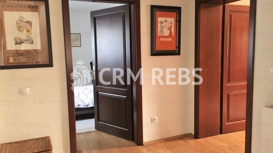 Vila - 6 camere - Victoriei - Poză 5