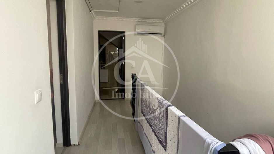 Casă de vânzare cu 4 camere în Cartierul Tineretului, Oradea - Poză 15