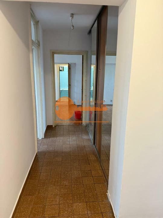 3 camere Banu Manta- Titulescu ( 1984 ) - Poză 6