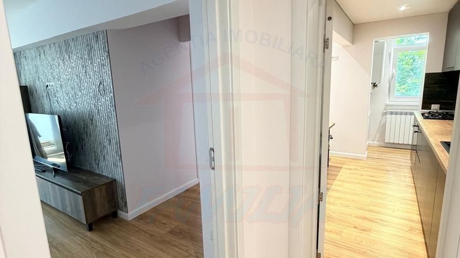 Inchiriere apartament 3 camere, Micro 39, etaj 1,sup.70 mp,  P500 euro - Poză 8