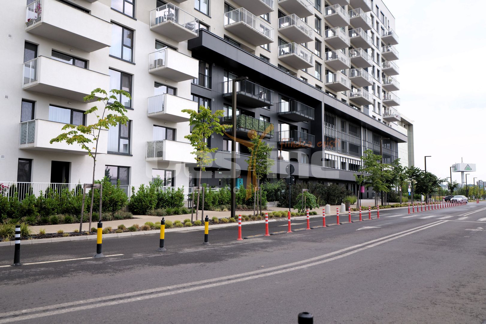 Spatiu Comercial 217 mp parter 2 parcari la intrare in Silk District - Poză 2