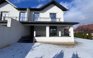 Vânzare, Duplex, 2 nivele, 4 camere, strada Aron Pumnul,Cricova - Poză 4