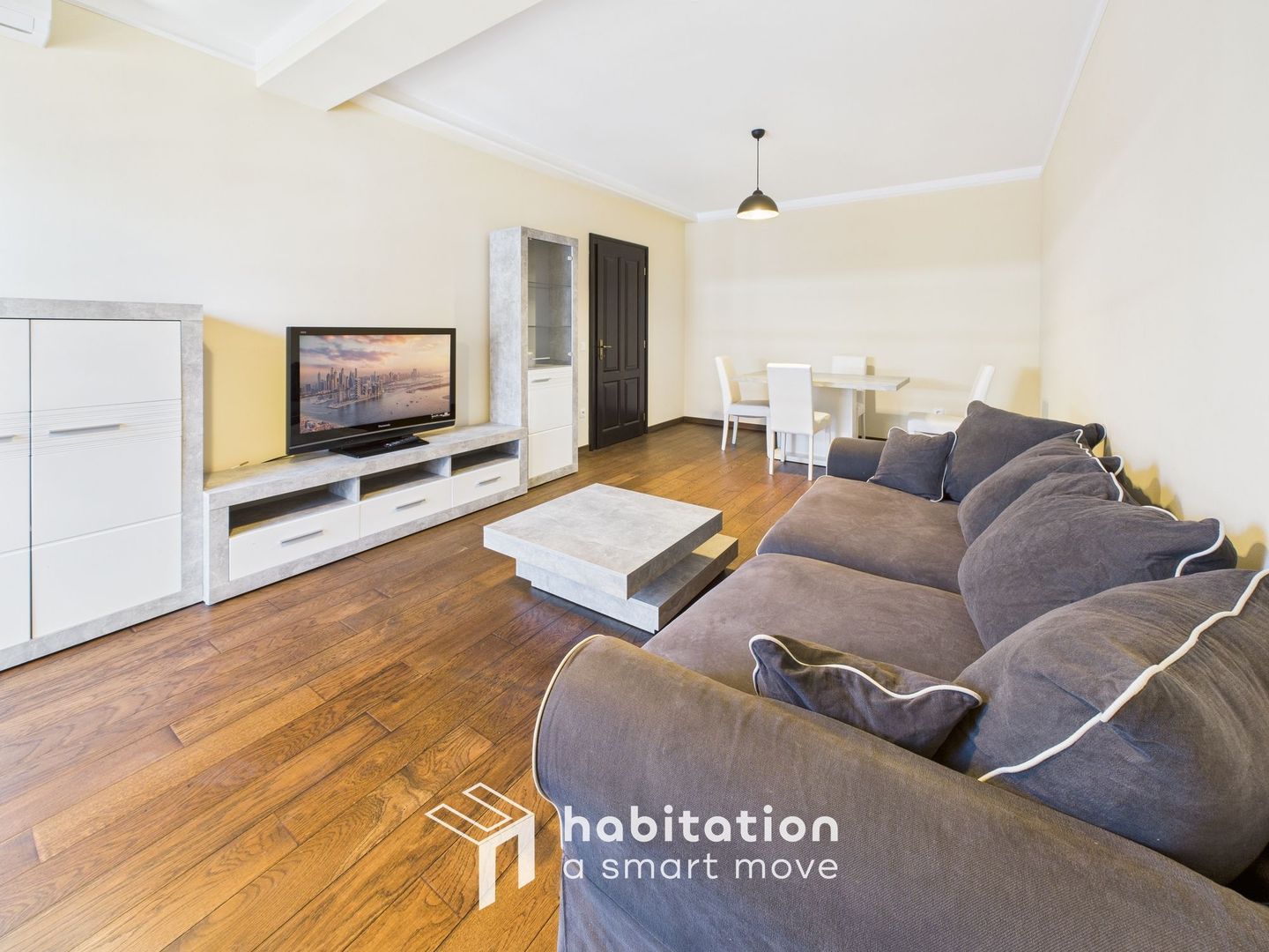 Apartament stil duplex,  cu scara interioară, zona Mircea cel Bătrân - Poză 1