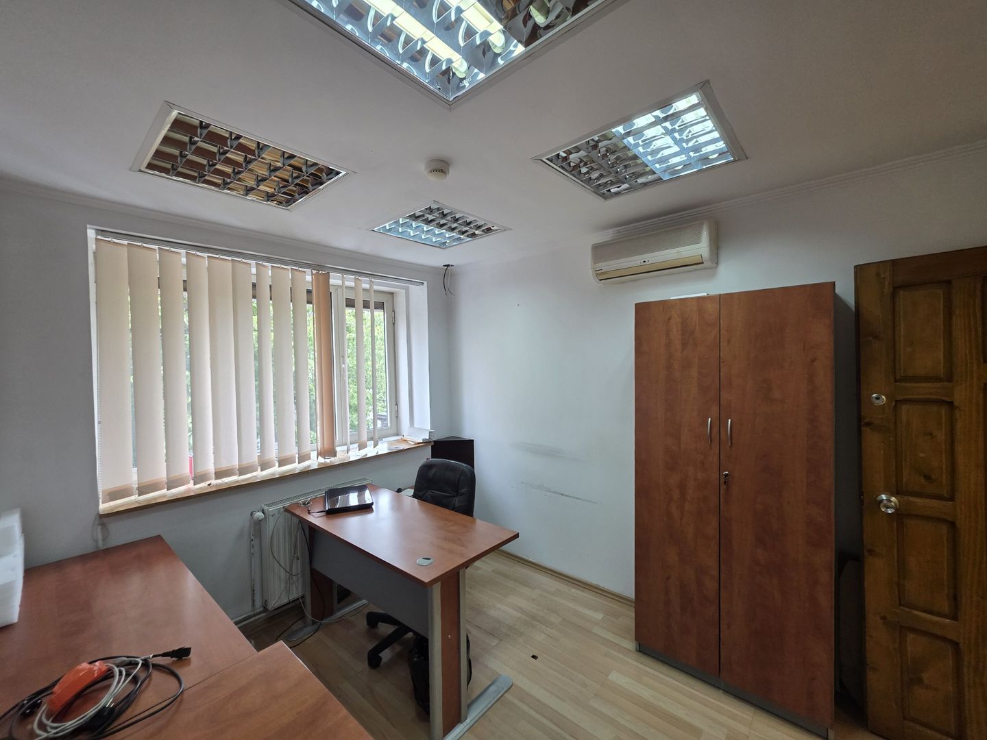 Vilă| Turda – 1 Mai | birou, cabinet, notariat | intrare curte proprie - Poză 11