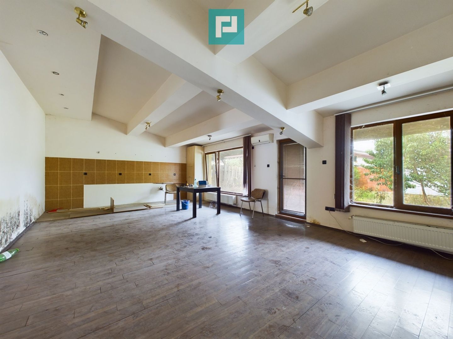 Casă 3 camere, Cartierul Verde - Poză 3