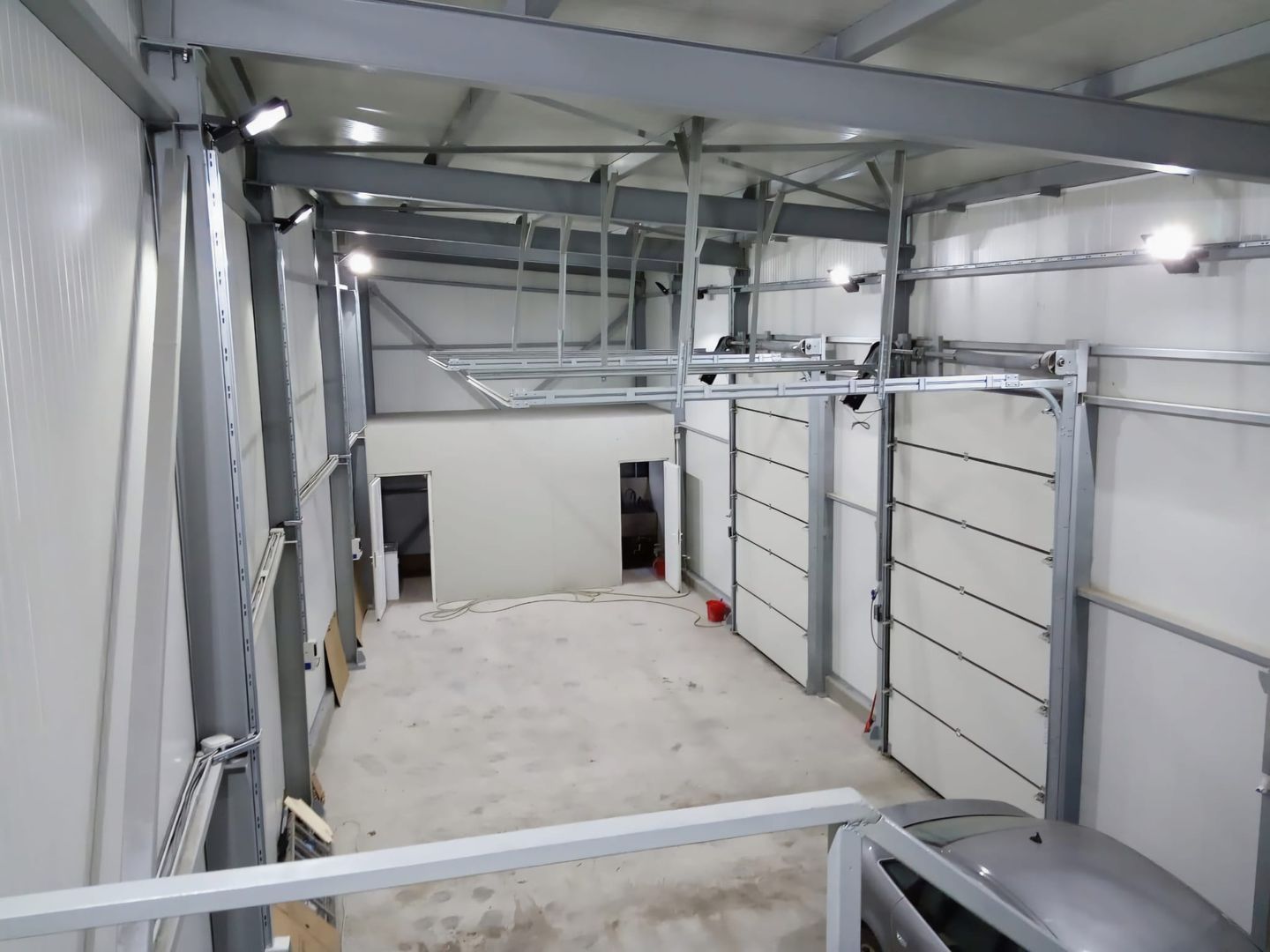 Inchiriere - Hala 200 mp - Strada Unirii, Galati, langa Shopping City - Poză 4